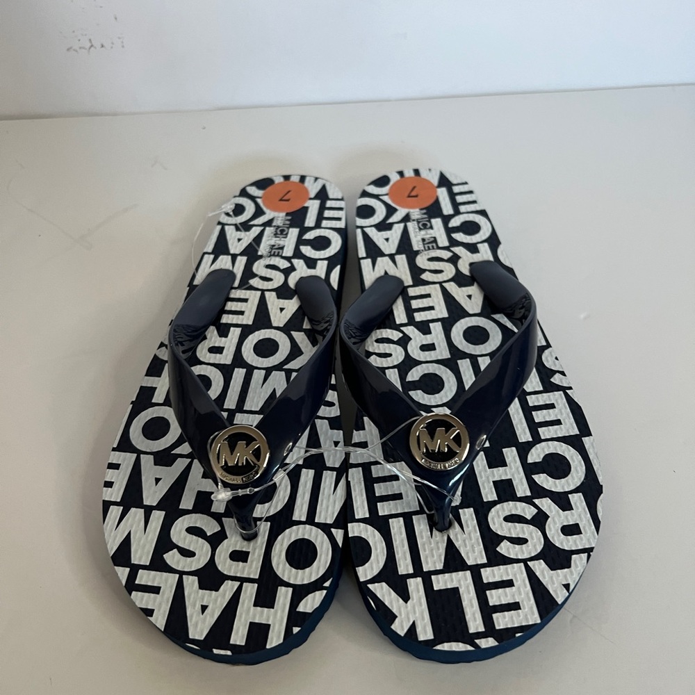 MICHAEL KORS Flip Flop MK Logo Jet-Set Sandals signature charm - Picture 5 of 5